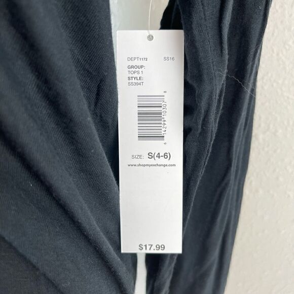 NWT Passports Women’s Top Size Small - Picture 3 of 6